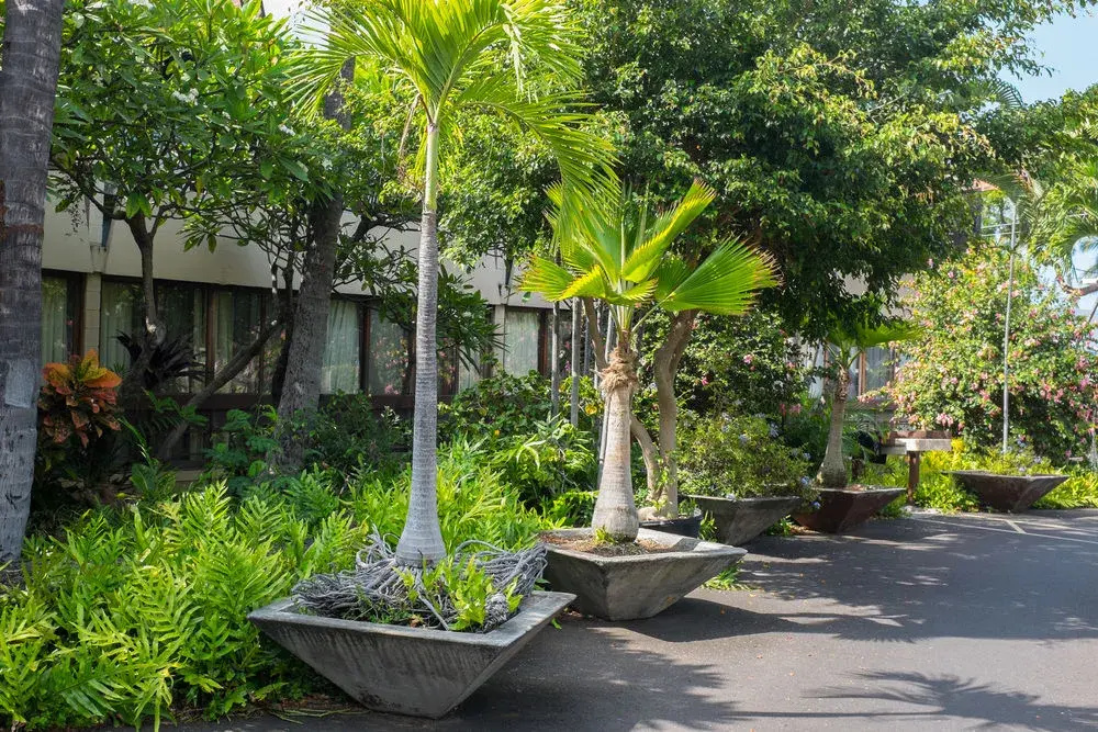 Uncle Billys Kona Bay Hotel