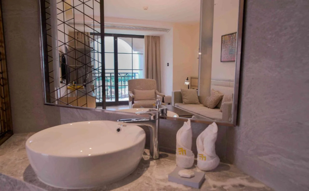 Shenzhen Luwan International Hotel And Resort