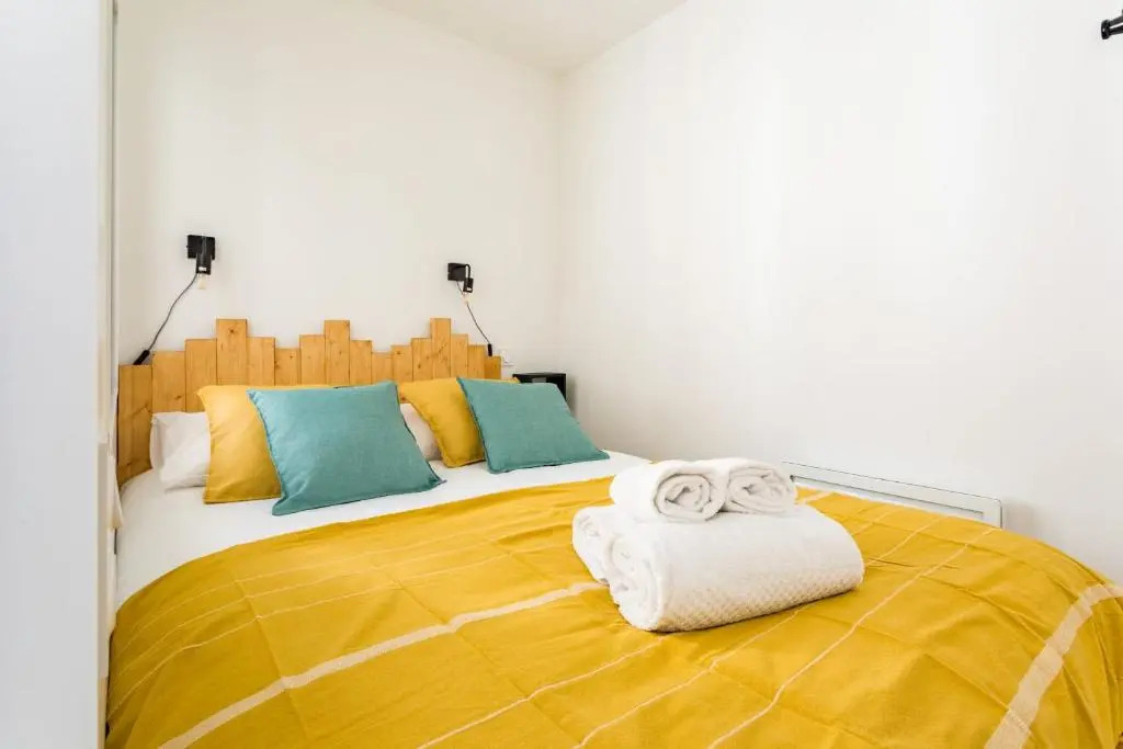 L'IVOIRE - Joli appartement - 1 chambre avec balcon et 1 place de parking