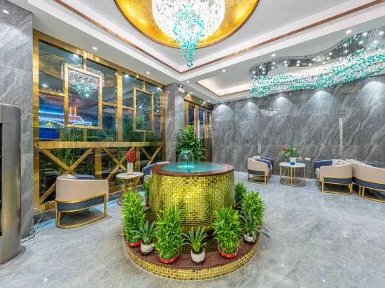 Yayur Hotel