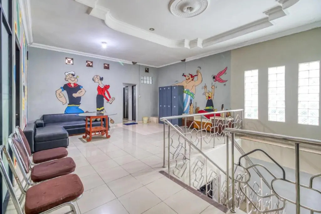 RedDoorz Hostel near Stadion Mandala Krida Yogya