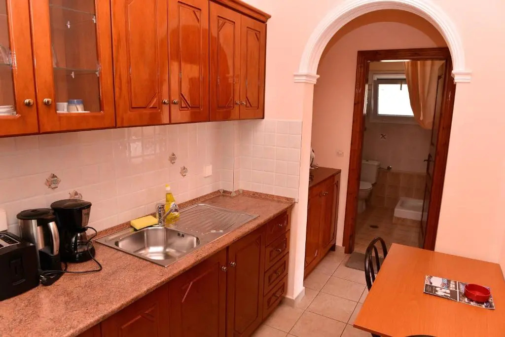 Paradise Apartments