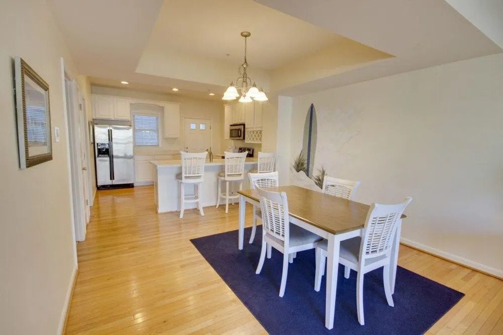 Boards Edge 101 - 4 Br Townhouse