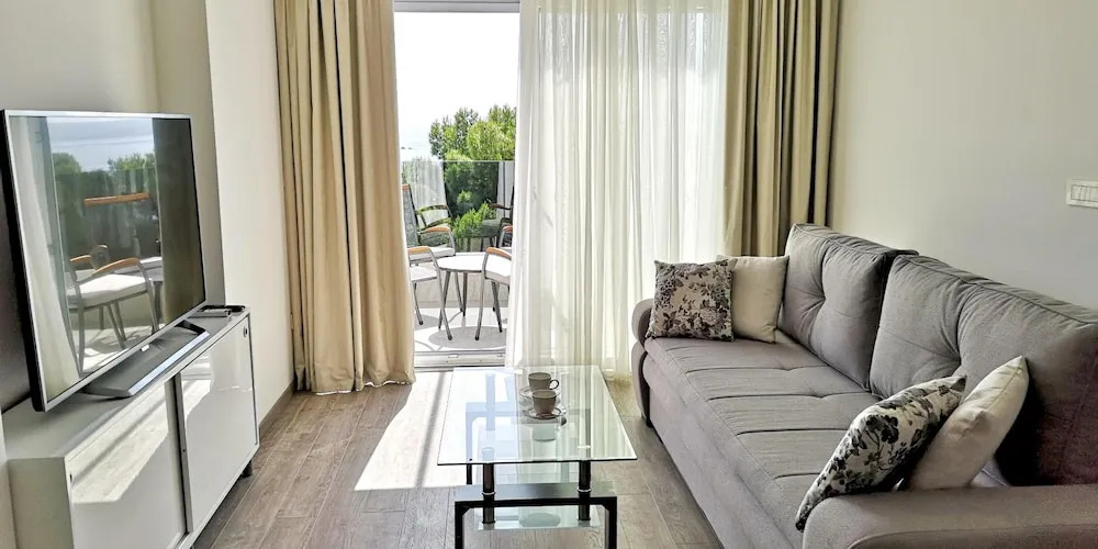 Apartment With 2 Bedrooms in Makarska, With Wonderful sea View, Furnished Terrace and Wifi