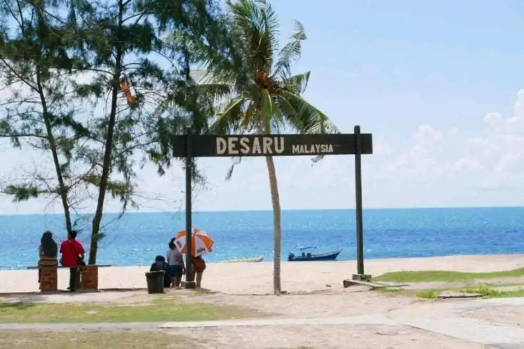 Cinta Staycation Desaru 3B2B POOL