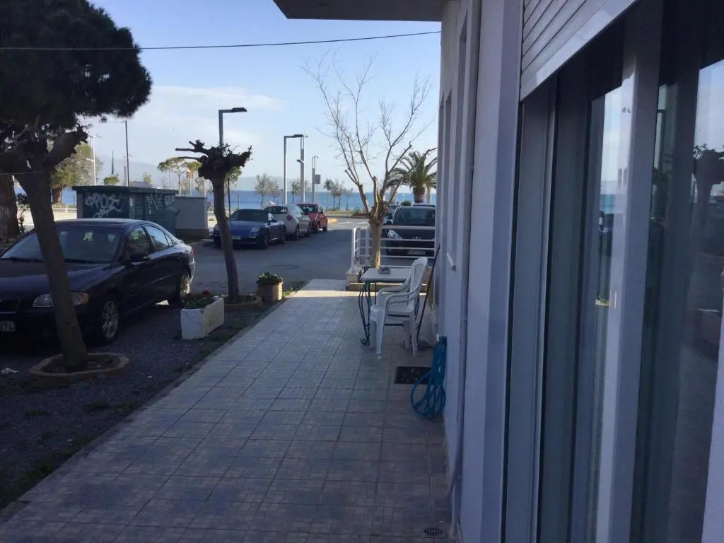 Seaside Studio 1 ( 30 meters from the beach )