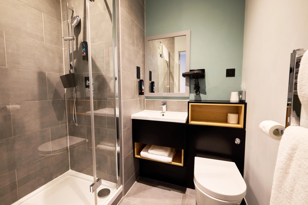 Holiday Inn - the niu, Loom Manchester North by IHG