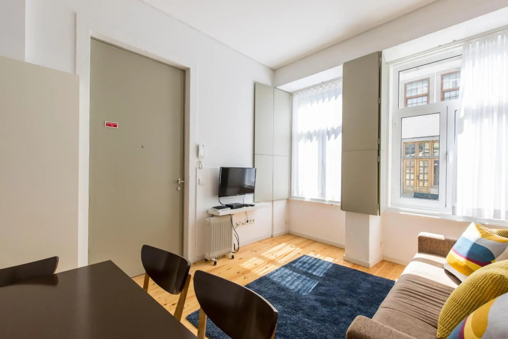 Downtown Porto Bonfim Studio Apt