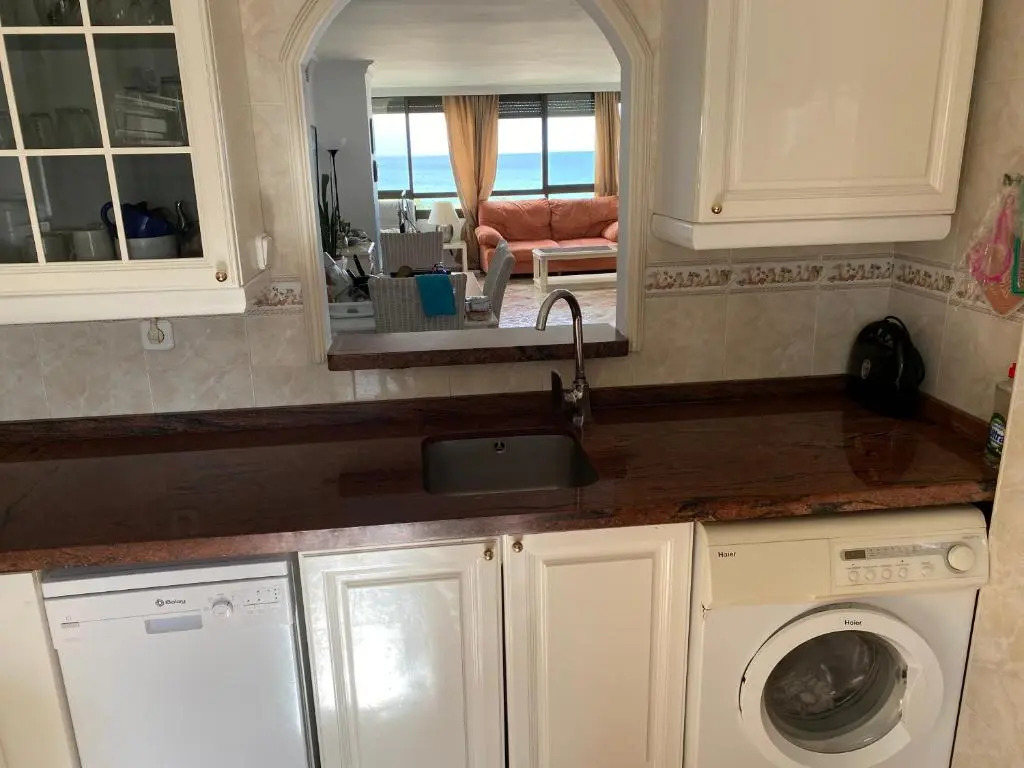Precioso piso de lujo,4 dormitorios frente al mar