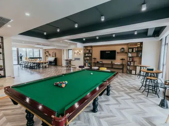 Coin Camp Inn