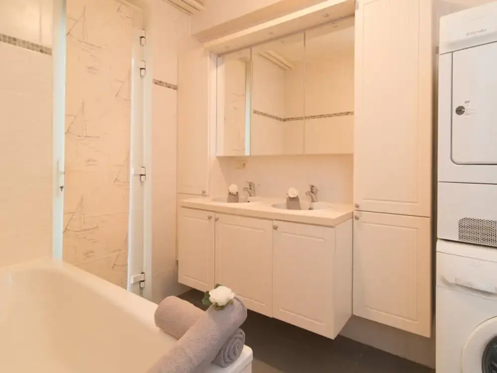 Duplex Apartment, 50m From Beach