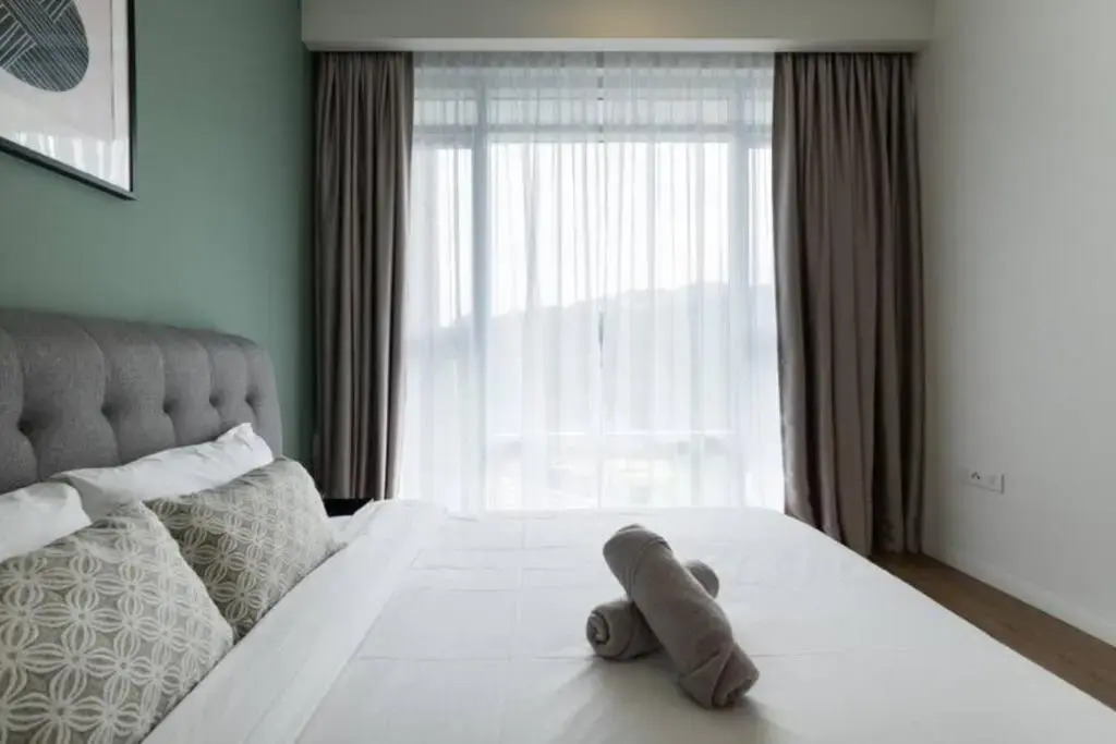 Mountain View 2 room KL East Mall 4pax NEW