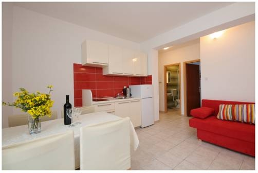 Apartments Pralija
