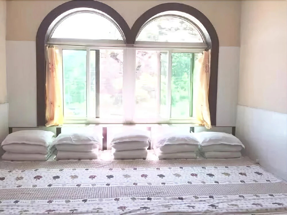 Qiaotou Hotel