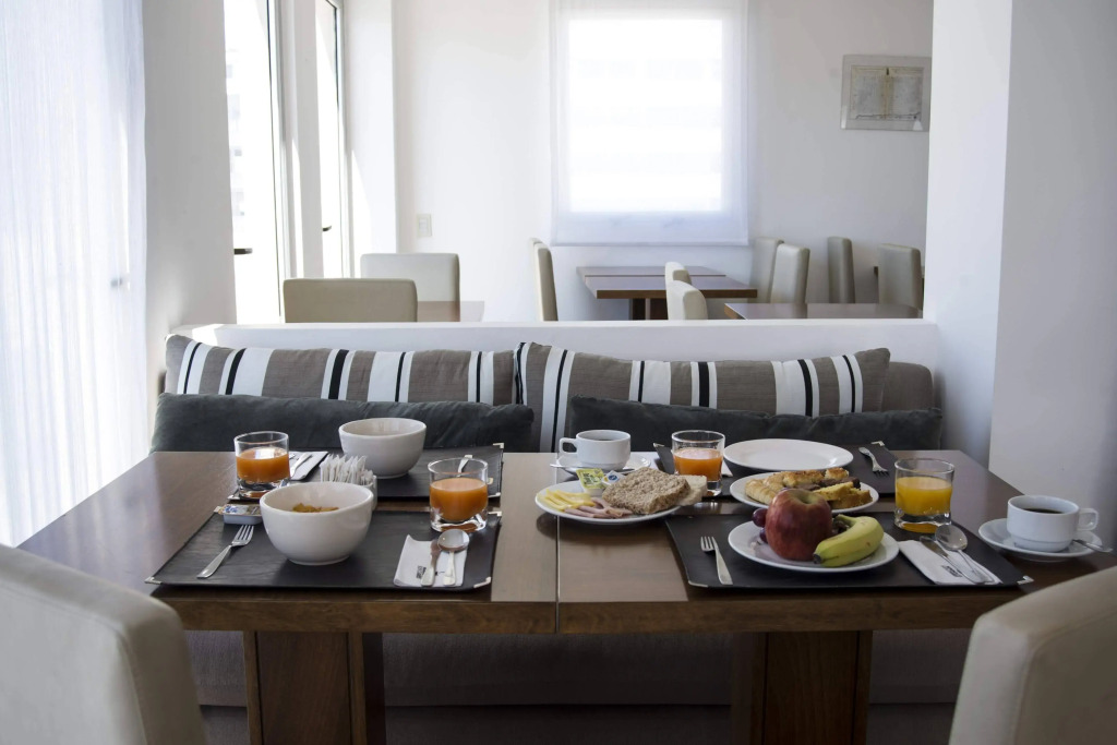 Moreno 820 by DOT Suites