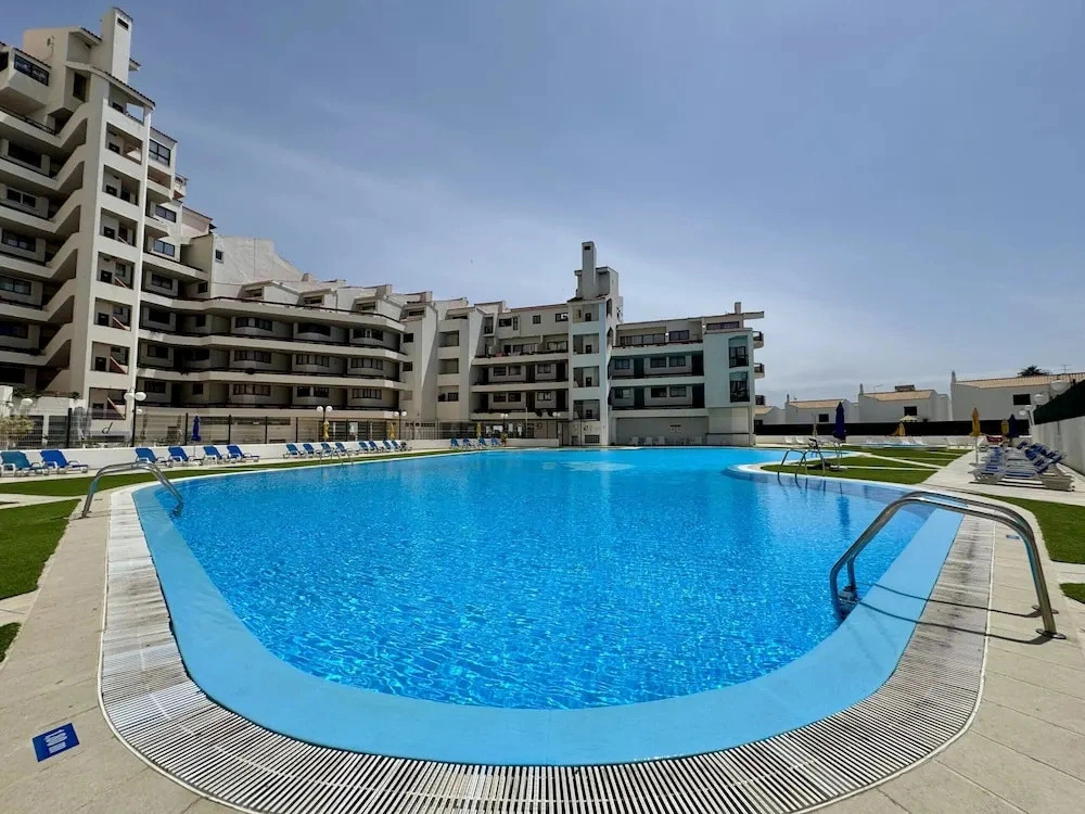 Albufeira Skylight 3 With Pool by Homing