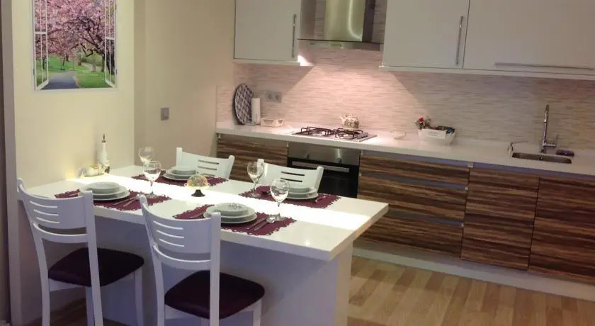 Rent Sweet Home