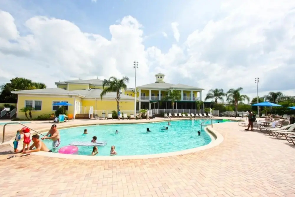 615 Bahama Bay