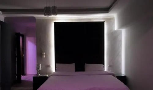 Apartment 300m consisting of 3 rooms, American kitchen, 2 bathrooms, 2 reception, 1 living room, Hotel finishing