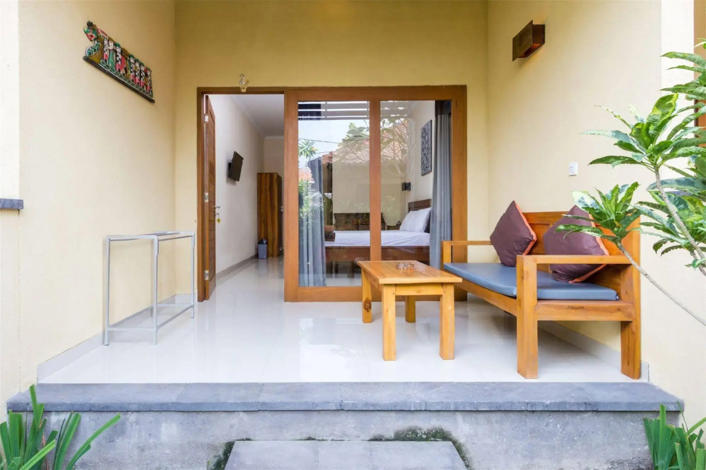RedDoorz @ Danau Tamblingan Sanur