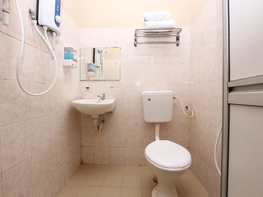 Hotel O Destiny Riverside Hotel
