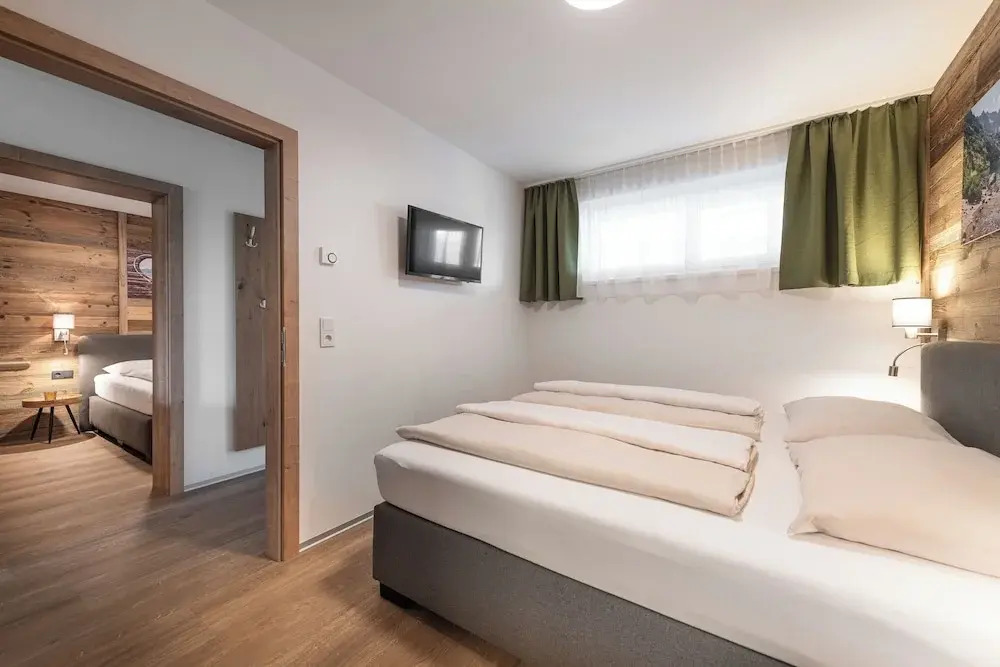 AlpenParks Montana Apartments