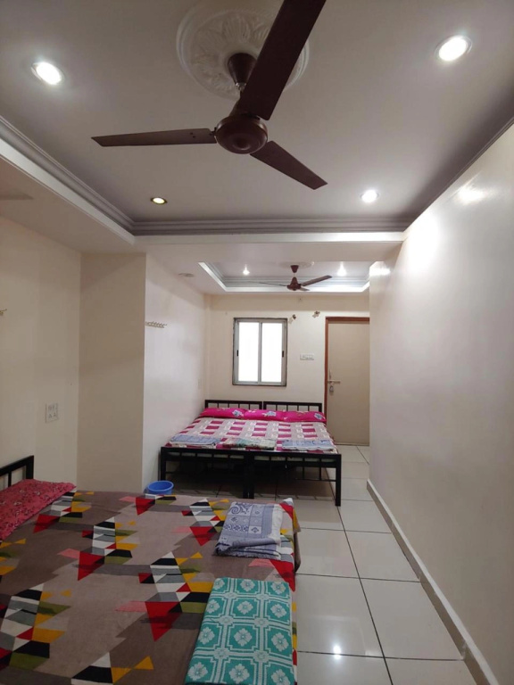 Ambai Deluxe Lodge