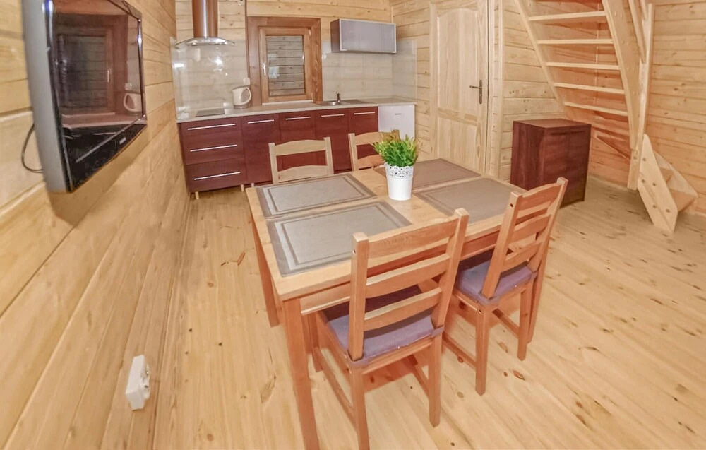 Awesome Home In Jaroslawiec With Wifi