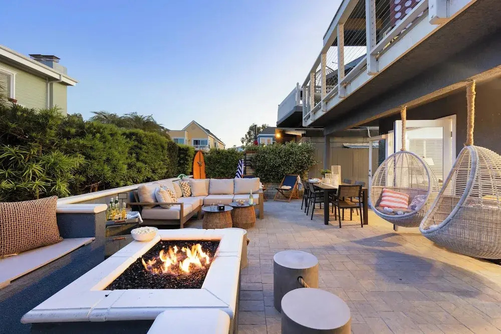 Mission Point 1 by Avantstay San Diego Beach House w/ Huge Patio & Fire Pit Walk to Beach!
