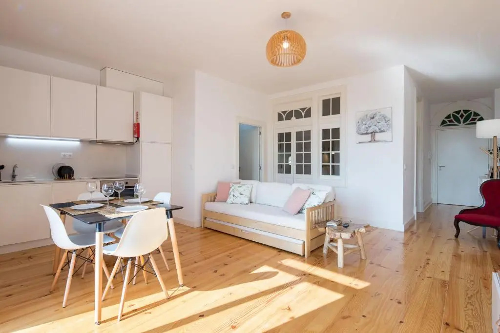 LovelyStay - Martires Boutique Flat