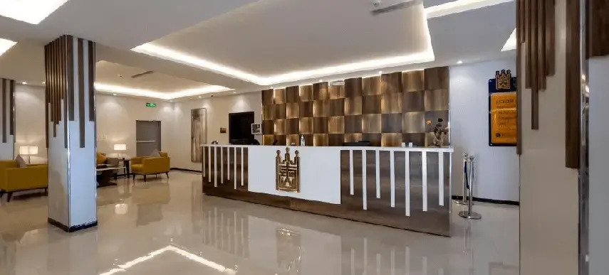The Palace Hotel Suites 8