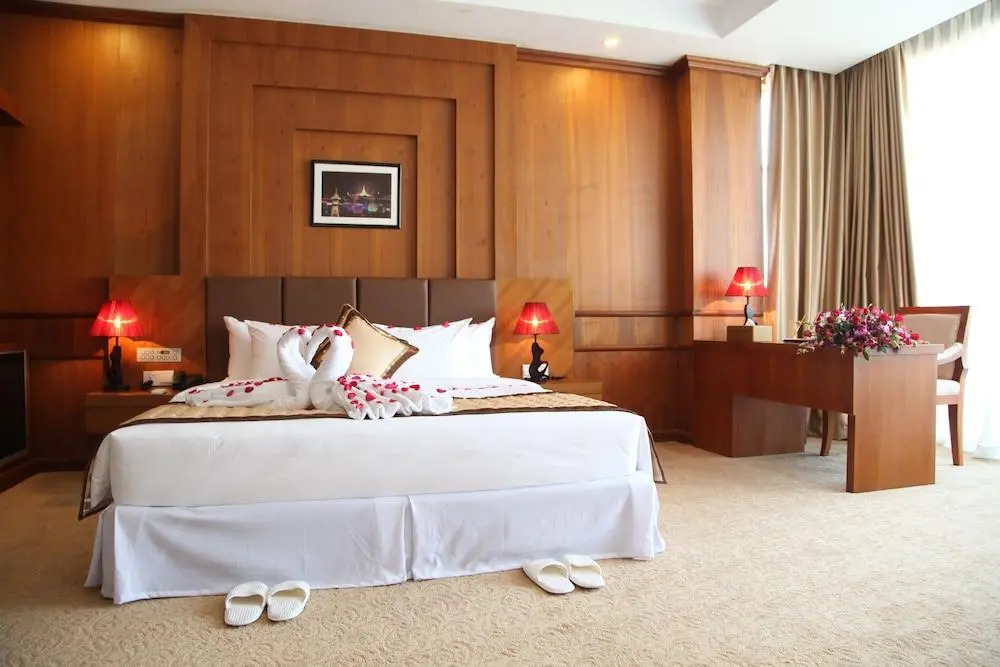 Mingalar Thiri Hotel