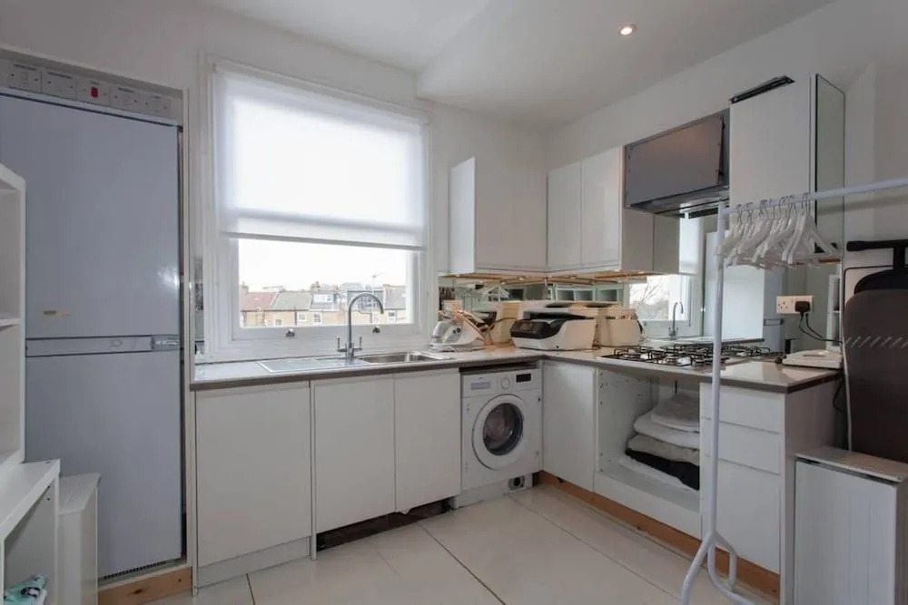 5 Storey 5 Bedroom House in Kilburn