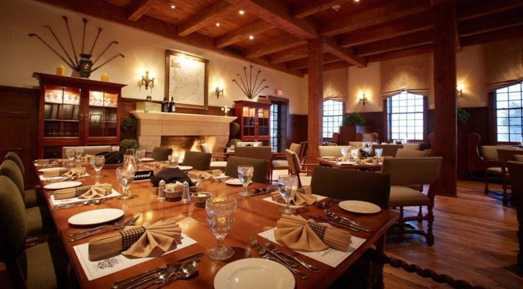 Inn on Woodlake