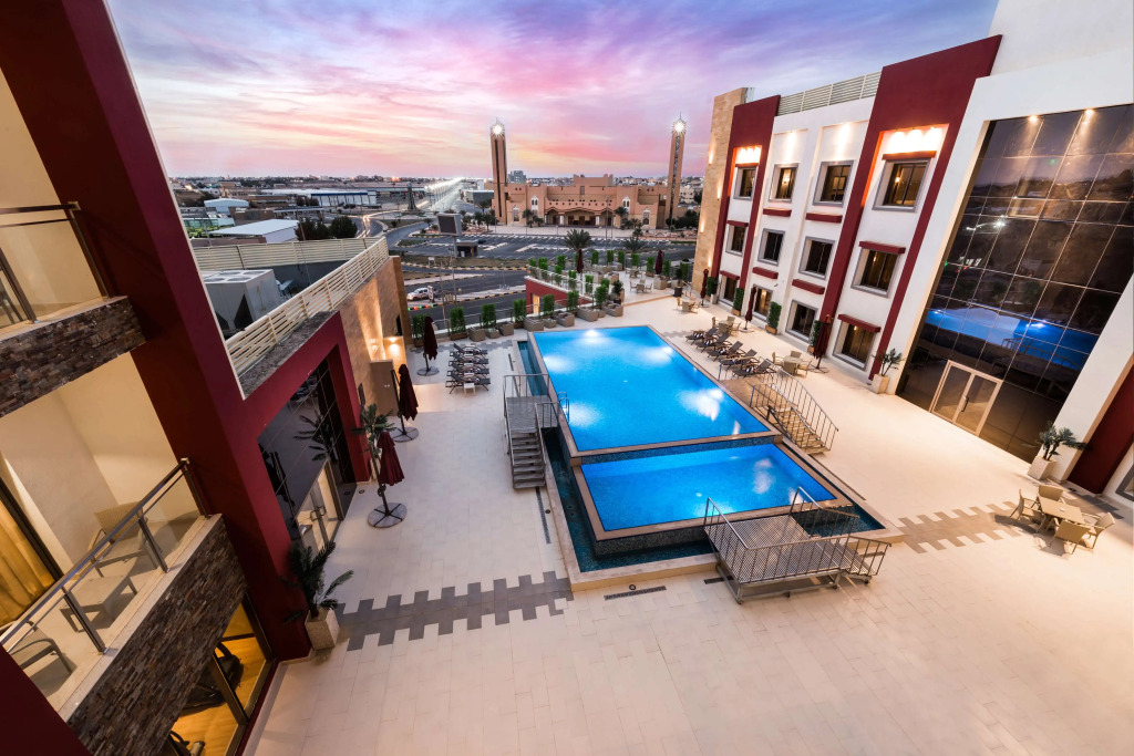 Best Western Plus Al Qurayyat City Center