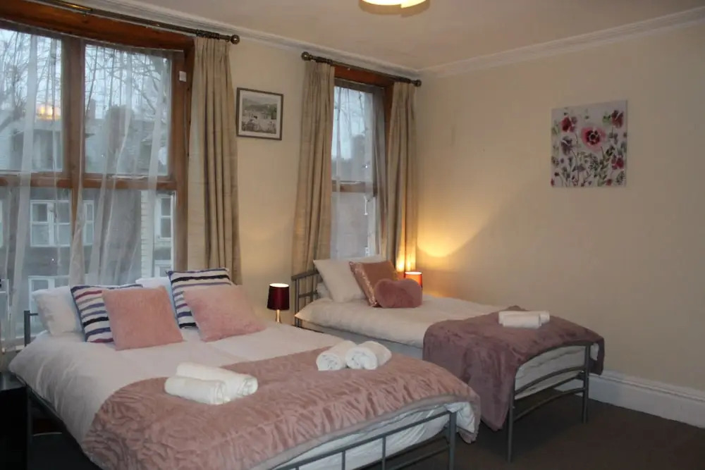 Sheldon House