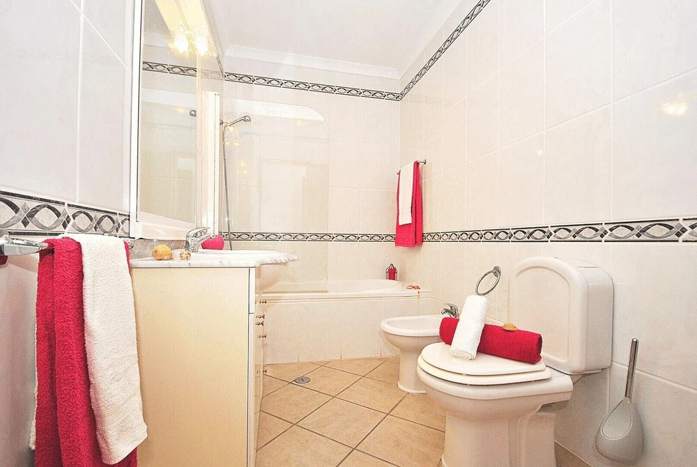 Villa Martinica - Refúgio tranquilo com piscina e BBQ - Guia, Albufeira