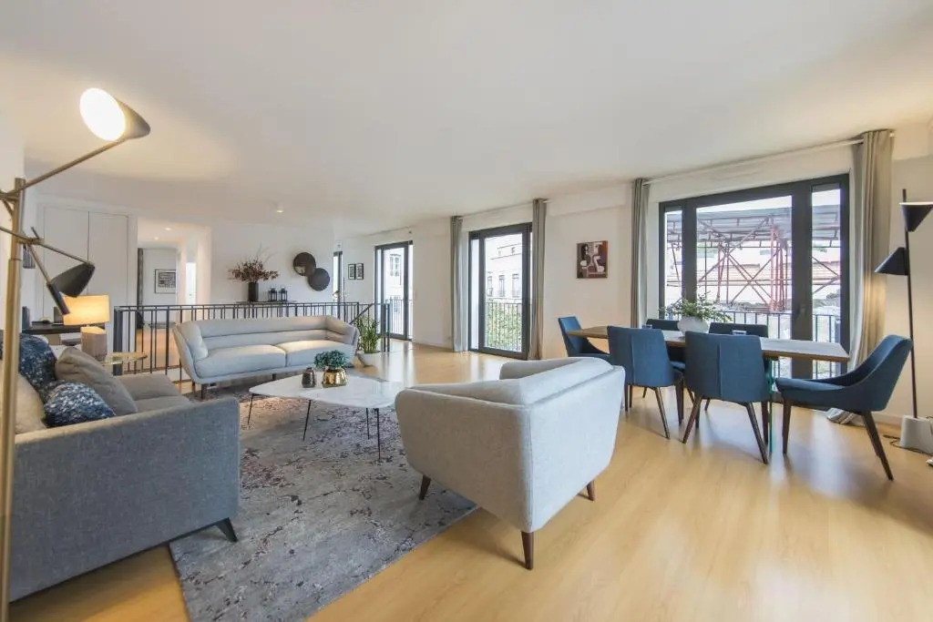 Lovelystay - Breathtaking Panorama - Luxurious Penthouse!