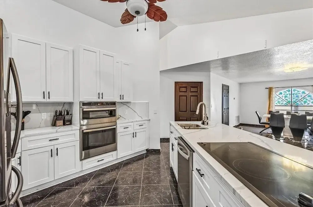 Relaxing Family Retreat In The Heart Of Sebastian 3 Bedroom Home