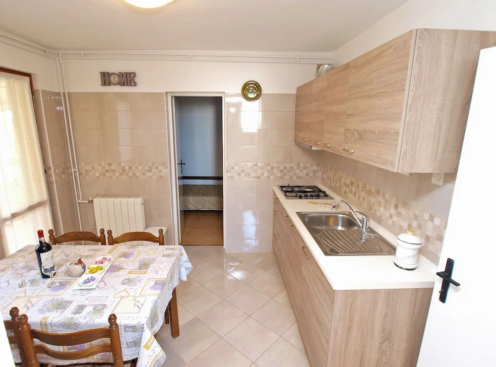 Apartment 154