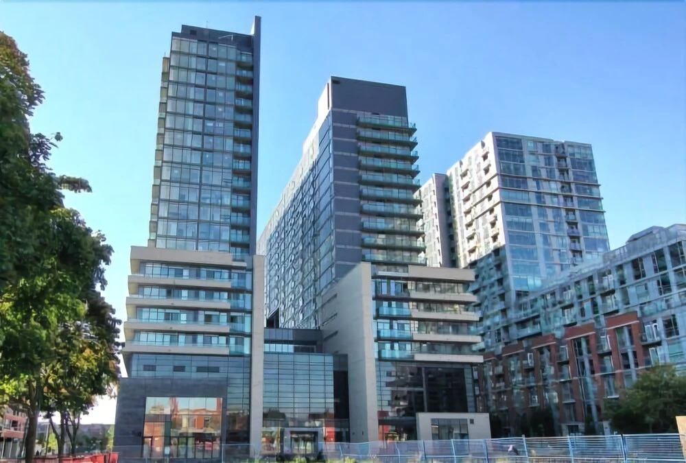 Elite Suites - Queen West offered by Short Term Stays