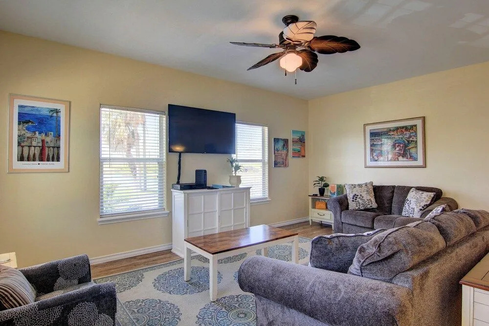 Lemonade House Mr109 3 Bedrooms 3 Bathrooms Home