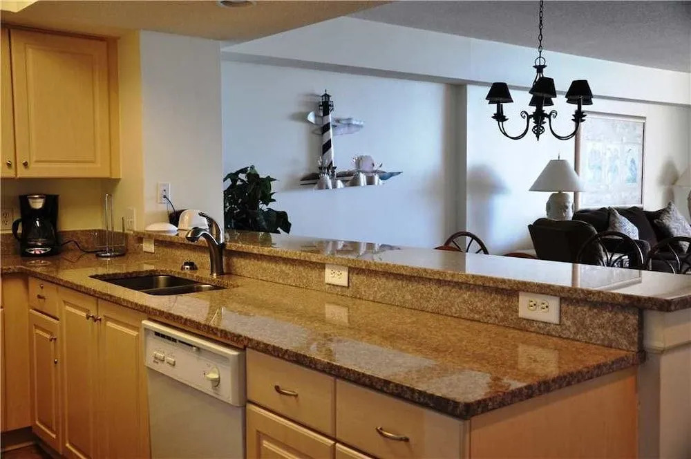 Ocean Bay Club 1603 - 3 Br condo by RedAwning