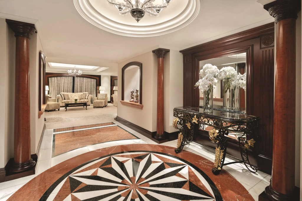Отель Shangri-La Jakarta