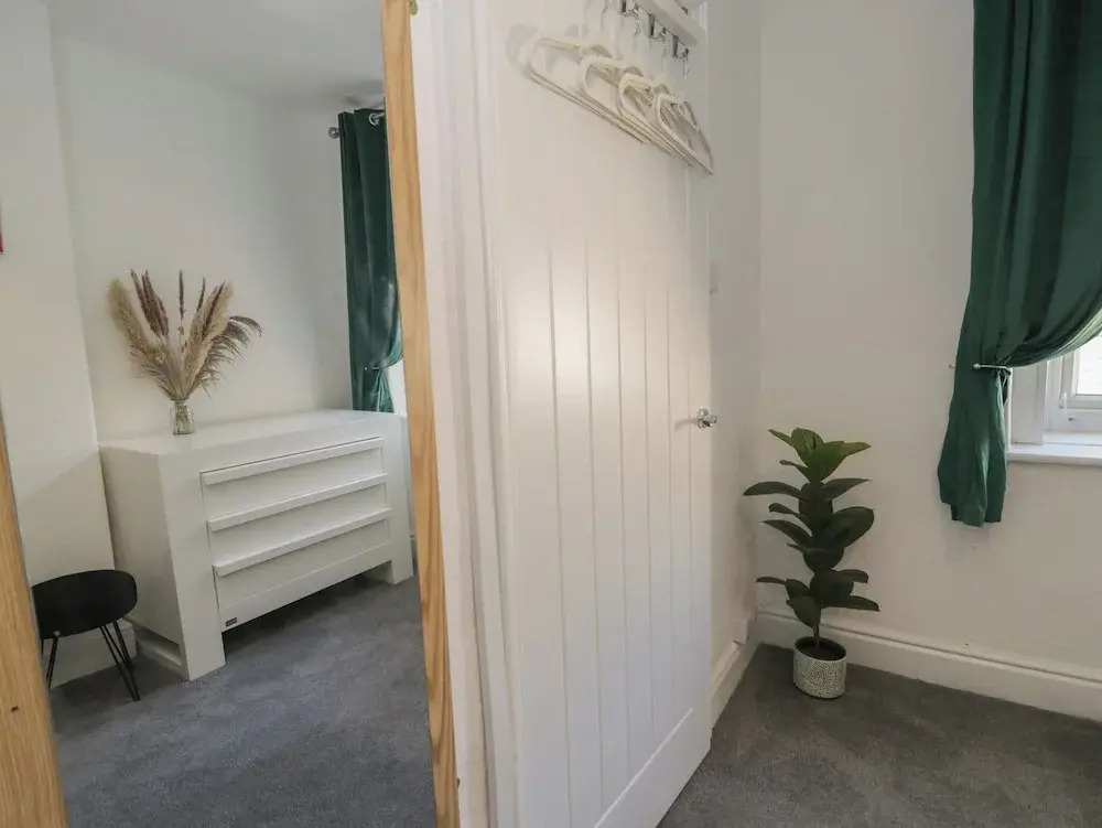 21 Taliesin Street