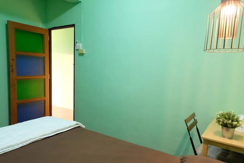 Charming House - Hostel