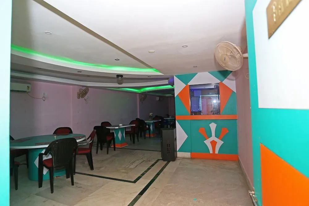 OYO Flagship 44549 Hotel Benjamin