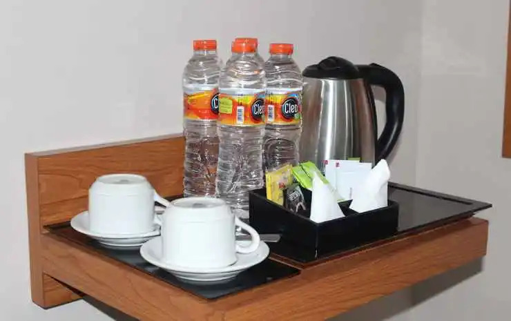 Mr J Suites Hotel Tegal