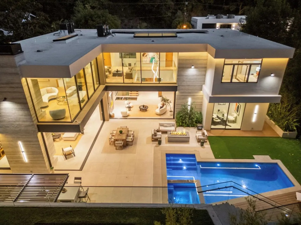 Hutton Modern