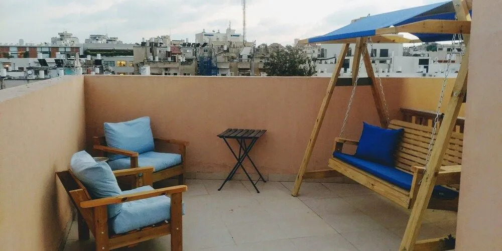 Old Jaffas Penthouse Boutique Hostel